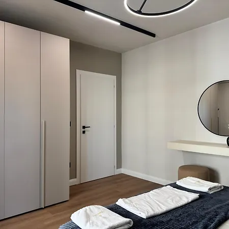 アパート Luxury 3br In The Heart Of Vollga ドゥラス