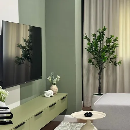 Luxury 3br In The Heart Of Vollga アパート ドゥラス