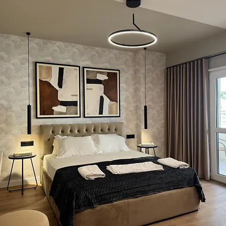 アパート Luxury 3br In The Heart Of Vollga ドゥラス